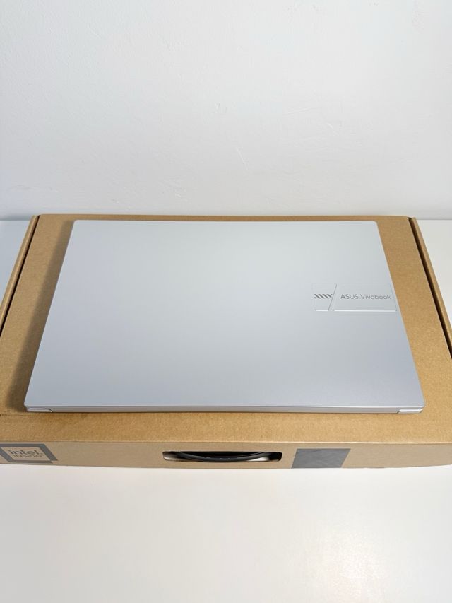 Portátil Asus Vivobook 15 Nuevo 3 Años de Garantía