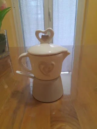 Piccola caffettiera 3 in 1 in porcellana