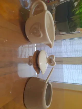 Piccola caffettiera 3 in 1 in porcellana