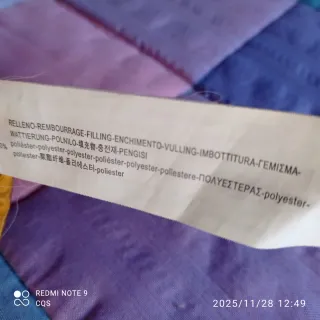 Cazadora acolchada Pull&Bear amarilla