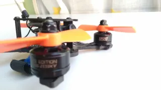 Dron FPV 3"