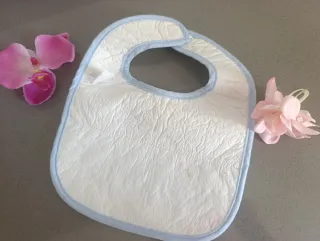 BABERO BEBÉ CELESTE