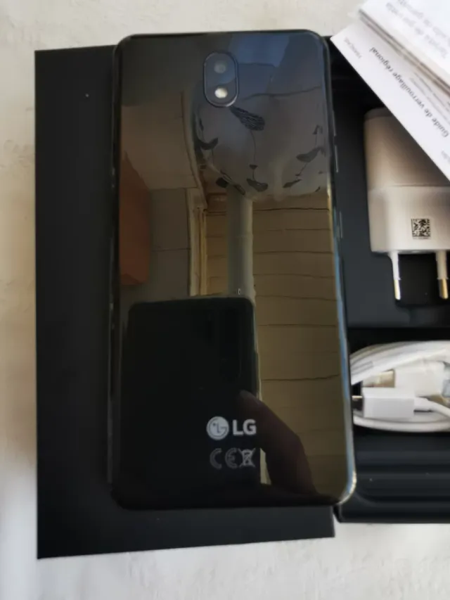 LG K30