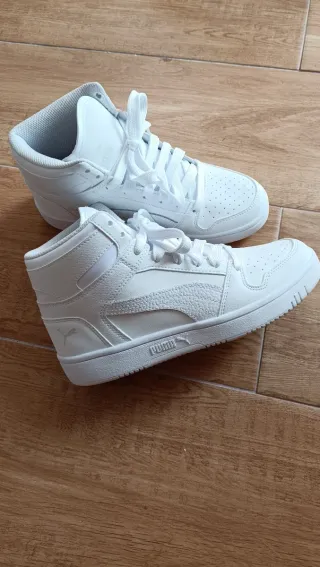 Deportivas Puma Blancas Talla 36 Nuevas 22'5 cm