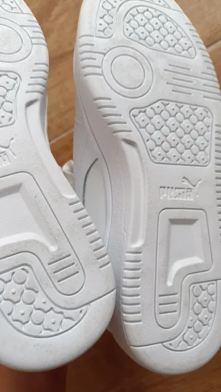 Deportivas Puma Blancas Talla 36 Nuevas 22'5 cm