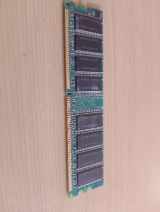 Módulo RAM Kingston 512MB DDR400