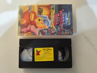 Winnie the Pooh VHS Unas Navidades Megapooh