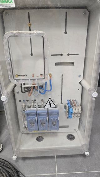 Caja CGP-7-160/BUC + Contador Trifásico