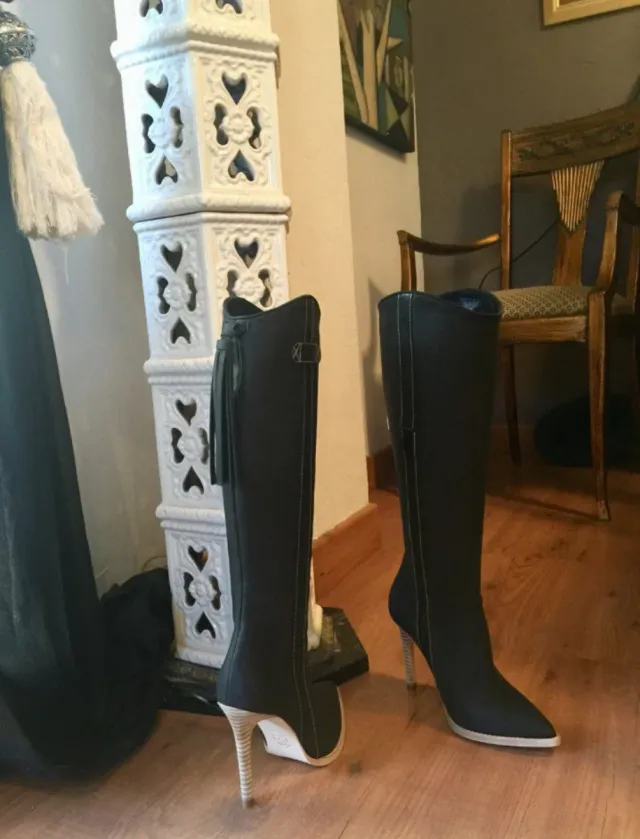 Botas altas de mujer con tacón