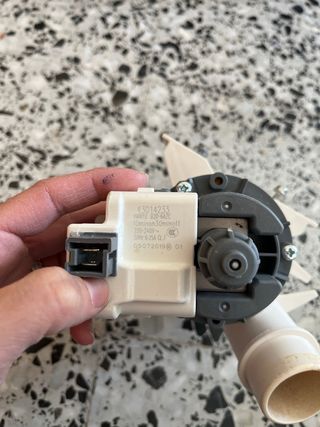 Bomba desagüe Candy lavadora