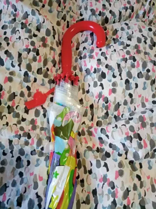 Paraguas infantil unicornio y castillo