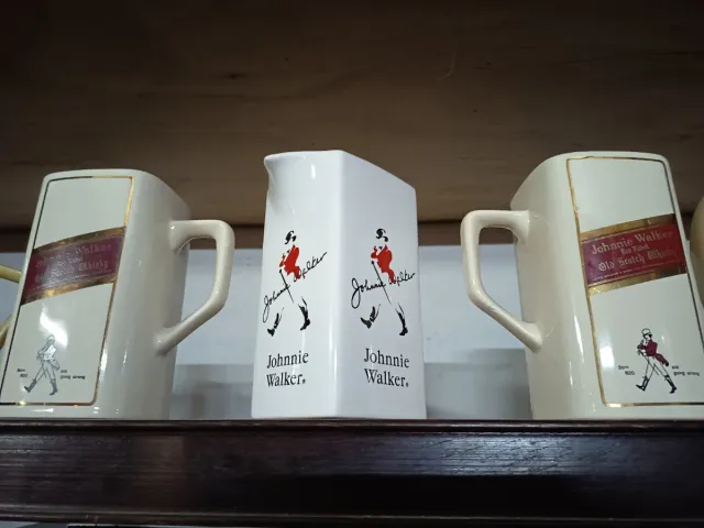 Caraffe in ceramica per whisky