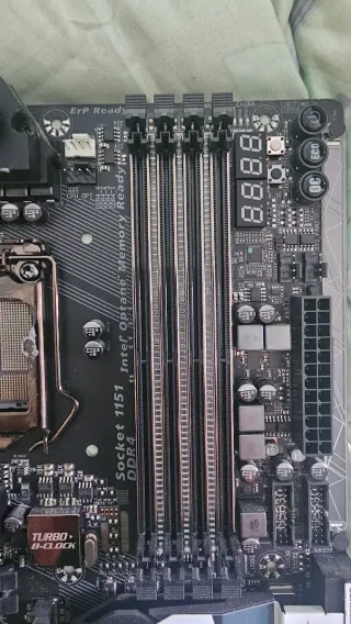 Placa Base AORUS z270x gaming 9 con Fallo( leer)