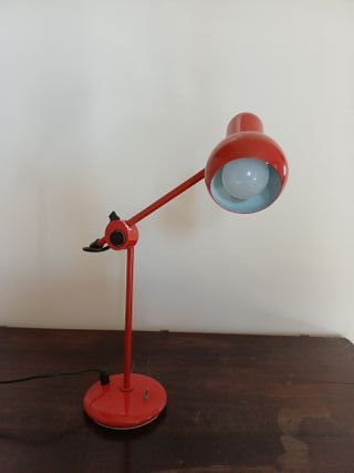 Lampada da tavolo vintage rossa