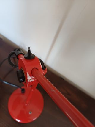 Lampada da tavolo vintage rossa