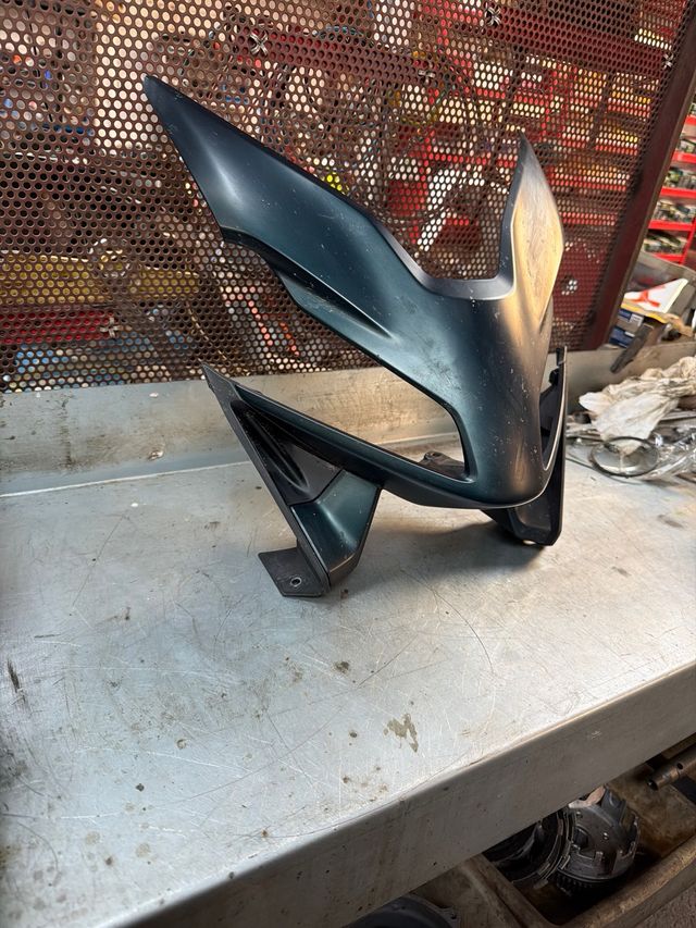 Frontal Yamaha T-Max 560 2023