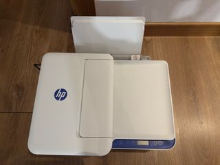 Impresora HP DeskJet 4230e. Caja original incluida