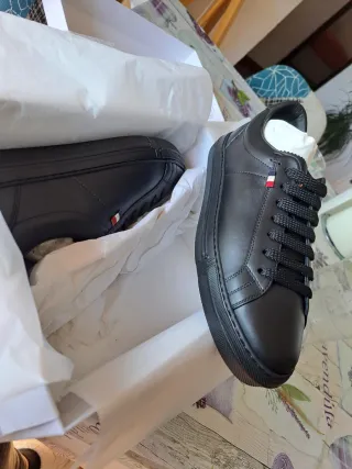 Zapatillas Moncler Negras