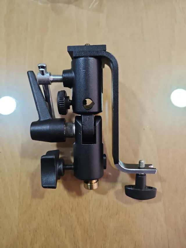 Rótula Lastrolite para Focos y Flashes