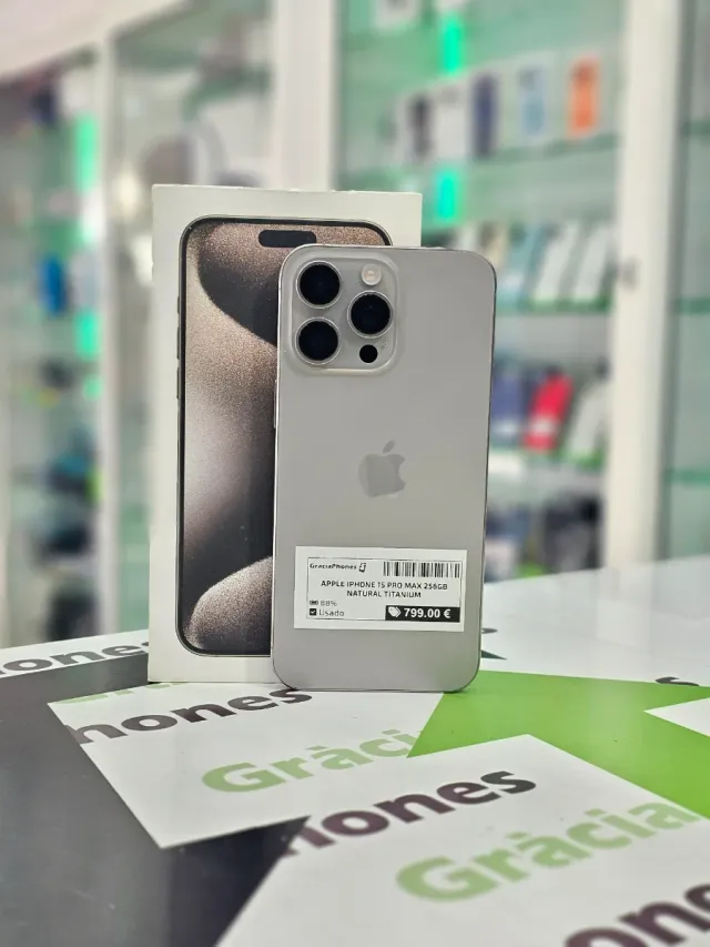 iPhone 15 Pro Max 256GB Natural Titanium