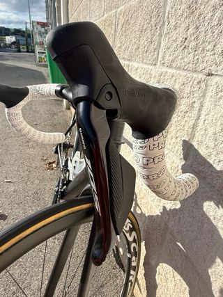 Bicicleta da strada Orbea in carbonio