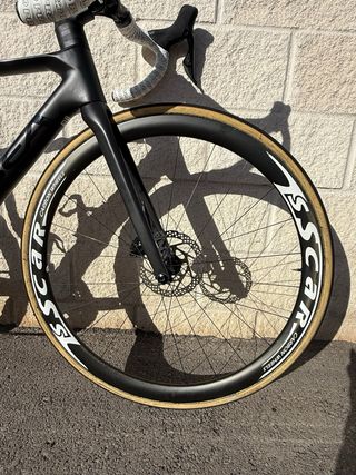 Bicicleta da strada Orbea in carbonio