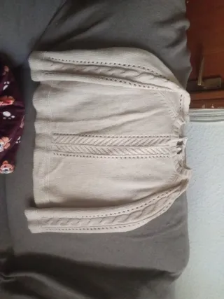 Sudadera de lana calentita beige