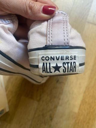 Zapatillas Converse rosas bajas