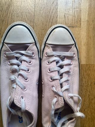 Zapatillas Converse rosas bajas