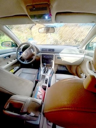 Audi A4 2002 (NEGOCIABLE)