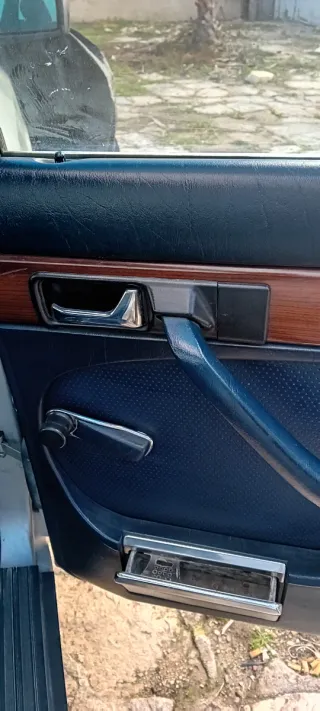 Mercedes-Benz 280 SE 1982