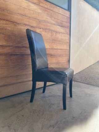 Seis sillas de comedor negras