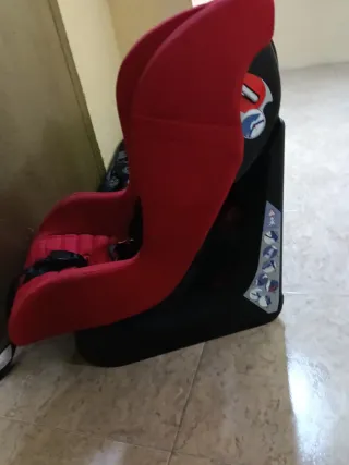 Silla de coche Chicco Roja 9-18 Kg