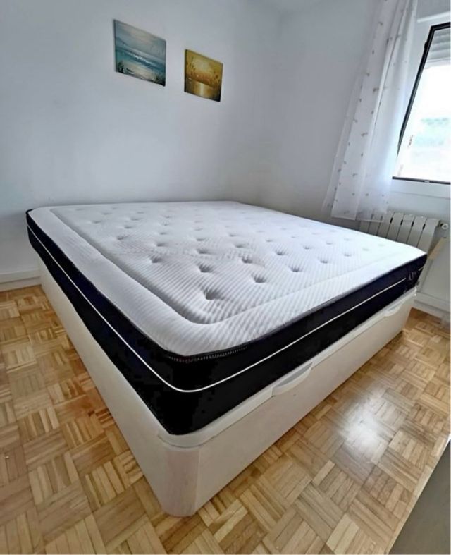 Ultime unità di divani-letto in offerta!