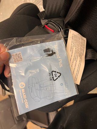 Maxi-Cosi Nomad Plus cadeira auto dobrável