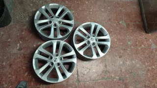 Llantas Aluminio de 17 pulgadas de Nissan Juke2016