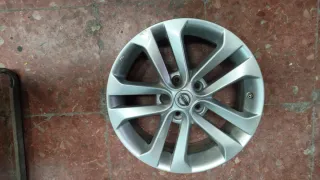Llantas Aluminio de 17 pulgadas de Nissan Juke2016
