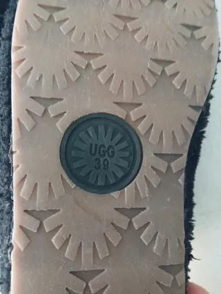 Pantuflas UGG Negras