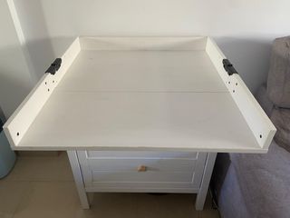 Cómoda cambiador SUNDVIK blanca