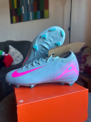 Bota fútbol niño Nike Vapor Pro T34