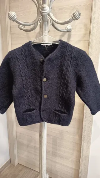 Chaqueta lana niño azul trenzada