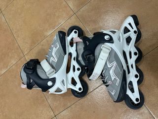 Patines Oxelo ajustables Talla 32 a la 35 y casco