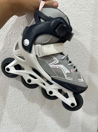 Patines Oxelo ajustables Talla 32 a la 35 y casco