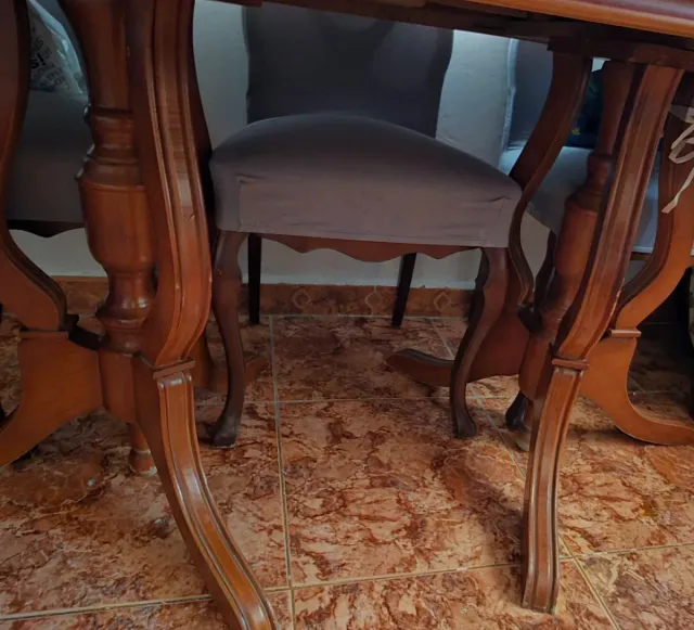 Mesa de comedor extensible de madera