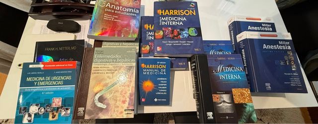 LOTE DE LIBROS MEDICOS IMPRESCINDIBLES.