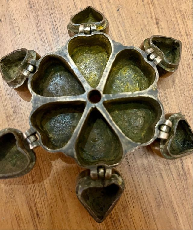 Antica scatola di trucco Bronzo / India