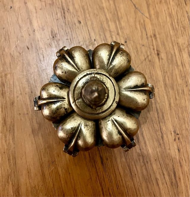 Antica scatola di trucco Bronzo / India