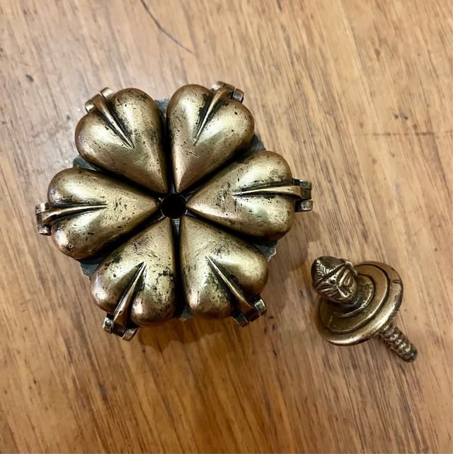 Antica scatola di trucco Bronzo / India