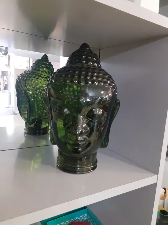 Cabeza de Buda Verde