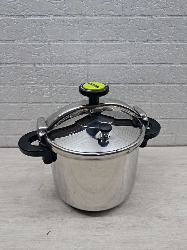 MONIX Classica Olla a Presión Tradicional de 8 litros